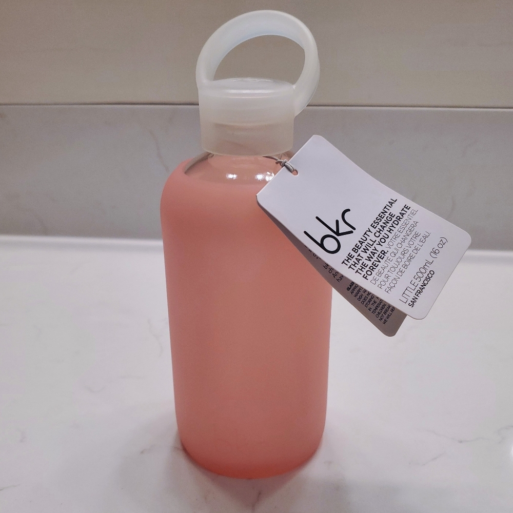 NWT bkr Little water bottle (500ml/16 oz.) in Rose (pink)